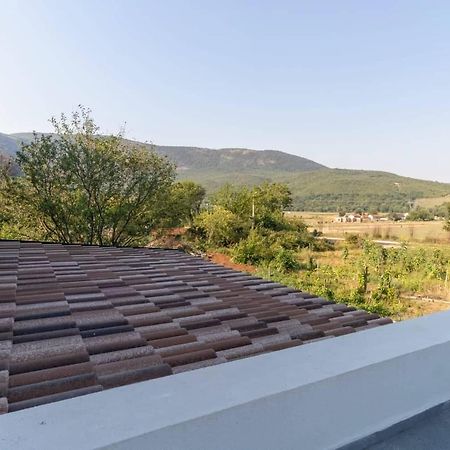 Oz - Obecana Zemlja Permaculture Homestead Blagaj Exteriér fotografie